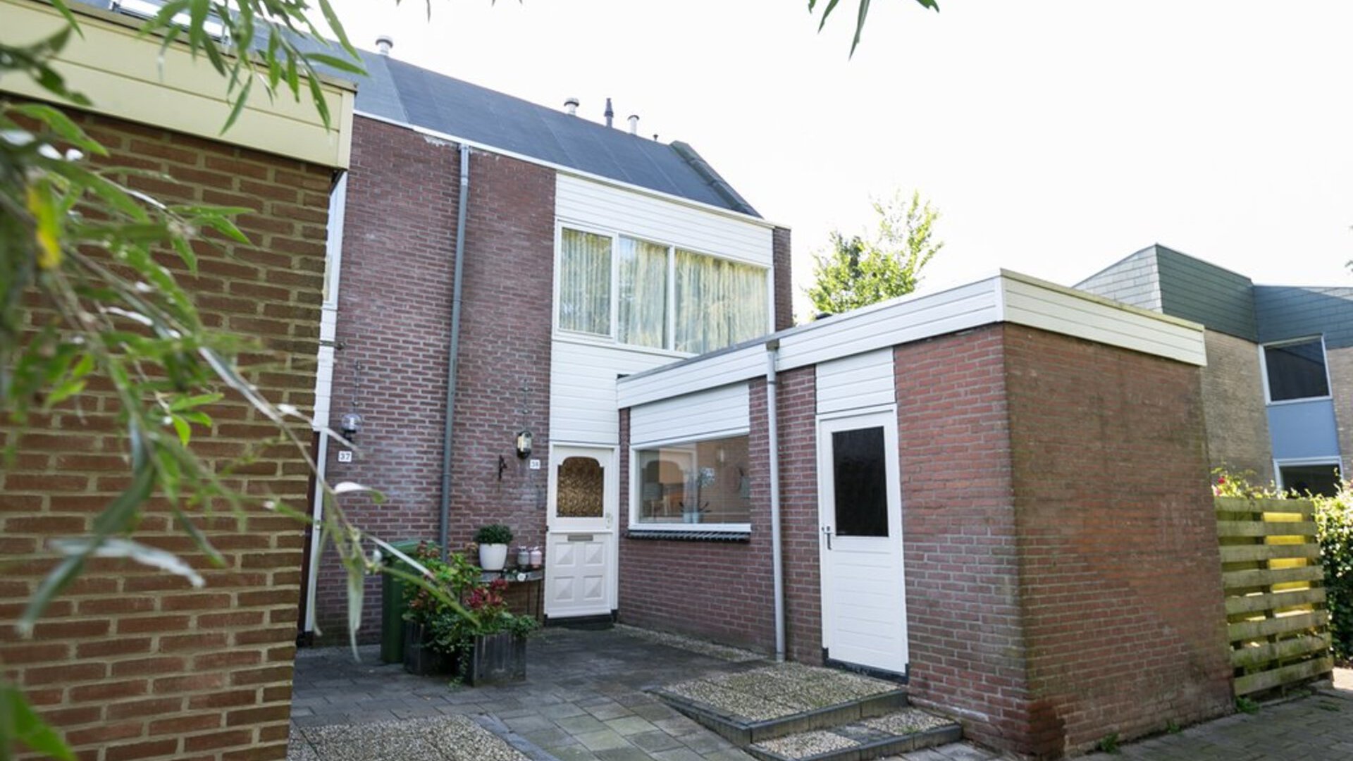 Ten Oeverlaan 38 GRONINGEN