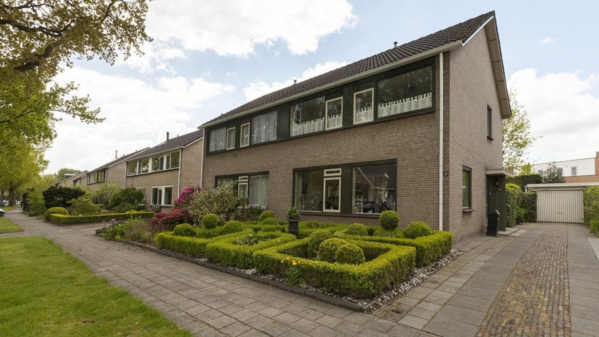 Hooiweg 46 EELDE