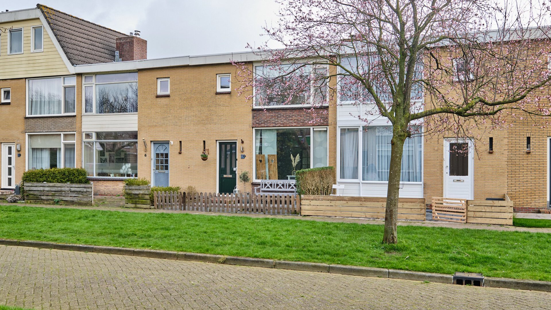 Burg. G. van Barneveldstraat 8 GRONINGEN